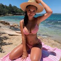 hot girls are here for you 34 gifs.html - 1 HD GIF | Premium Gallery 2021