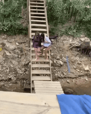 drunk girls this never ends well 28 gifs 6.html - 1 HD GIF | Premium Gallery 2020