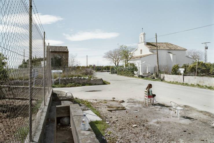“The Waiting Game” – Powerful Photo Project About Spanish Prostitutes