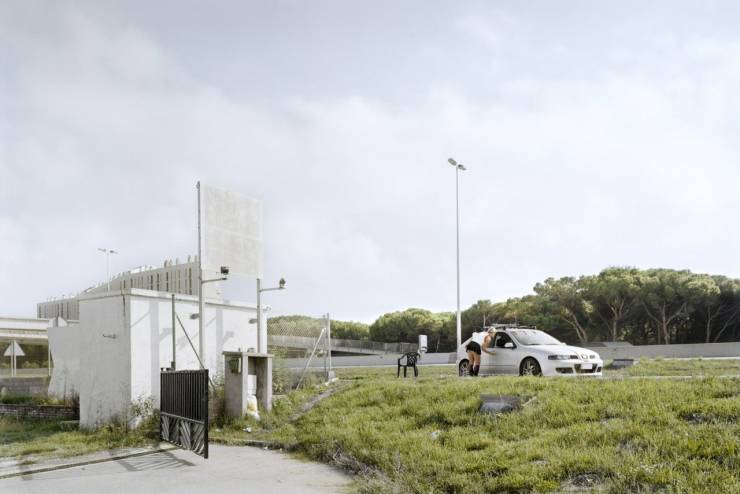 “The Waiting Game” – Powerful Photo Project About Spanish Prostitutes