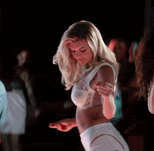 lets run in slowmo together with kelly rohrbach 17 gifs 1.html - 1 HD GIF | Premium Gallery 2021