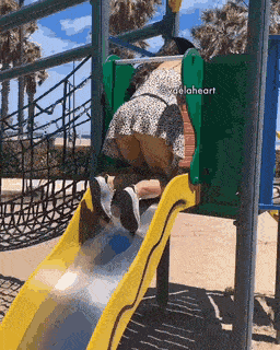 girls love having fun 32 gifs 3.html - 1 HD GIF | Premium Gallery 2021
