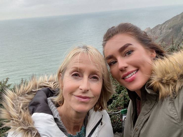 From Homeless Drug Addict To “OnlyFans” Millionaire