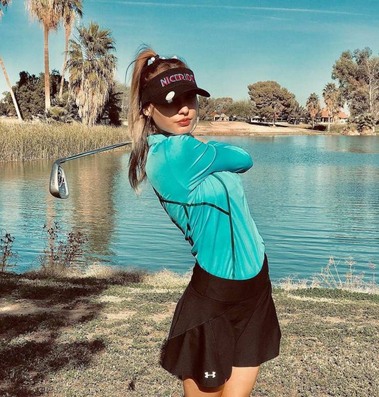 Wanna Play With These Golf Girls?