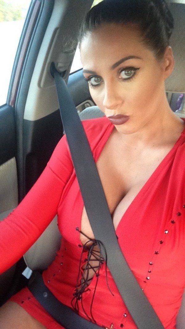 Strap Boobs!