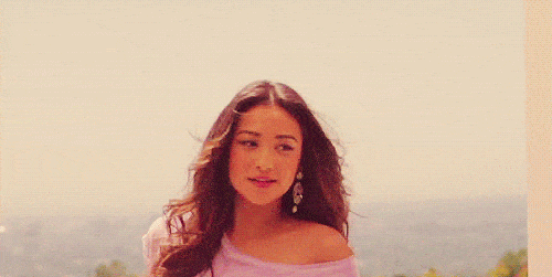 shay mitchell the canadian hottie 19 gifs 5.html - 1 HD GIF | Premium Gallery 2022