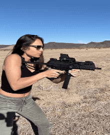 sexy girls with some real gun skills 30 gifs 3.html - 1 HD GIF | Premium Gallery 2022