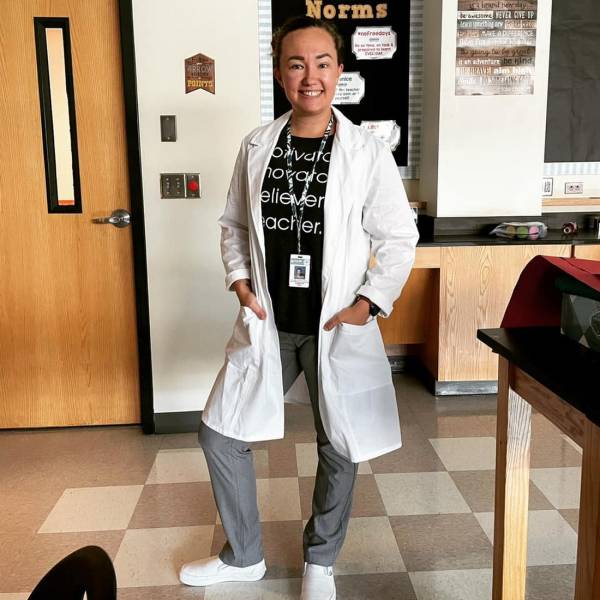 American Teacher Films A Pornographic Video In Her Own Classroom, Gets Fired