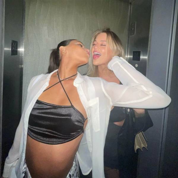 girls love having fun 71 pics 33.html - 71 HD Photos | Premium Gallery 2022