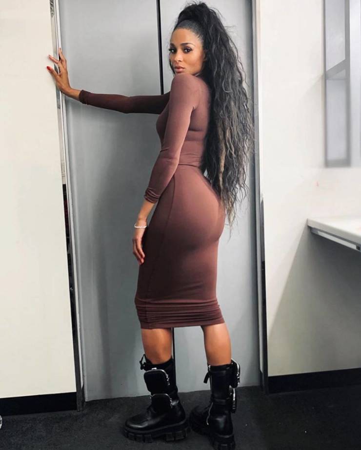 hey thats a nice dress 67 pics 7.html - 67 HD Photos | Premium Gallery 2023