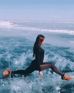 hot girls are here for you 42 gifs 1.html - 1 HD GIF | Premium Gallery 2023