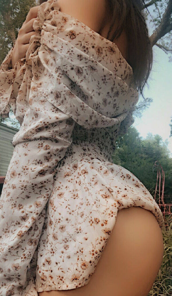 Sundresses Are Always Sexy!