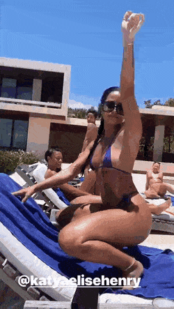 girls having some fun 39 gifs 1.html - 1 HD GIF | Premium Gallery 2023