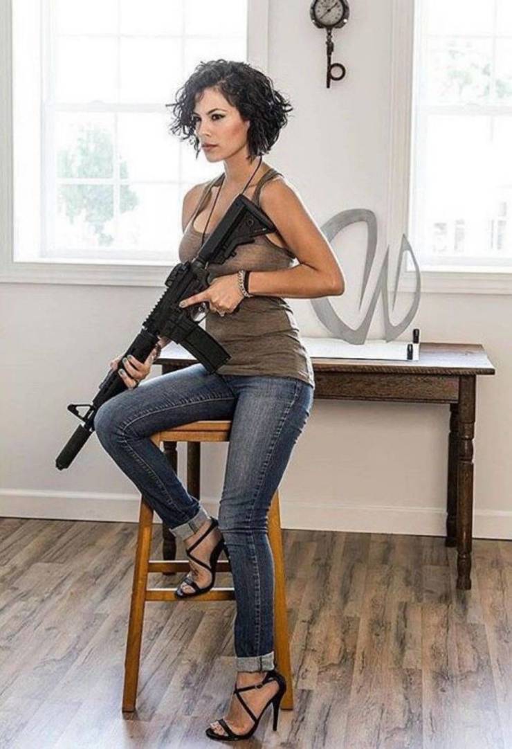 guns and girls a powerful combination 57 pics 2.html - 57 HD Photos | Premium Gallery 2023