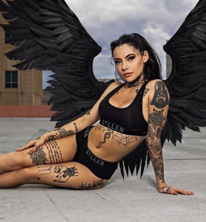 tattooed and sexy 40 pics 2.html - 40 HD Photos | Premium Gallery 2023