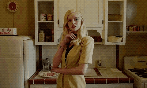 barbie battle margot vs jaime pick your favorite 24 gifs 10.html - 1 HD GIF | Premium Gallery 2023
