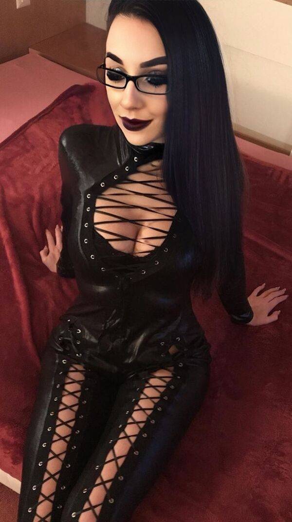 the allure of downblouses 42 pics 21.html - 42 HD Photos | Premium Gallery 2023