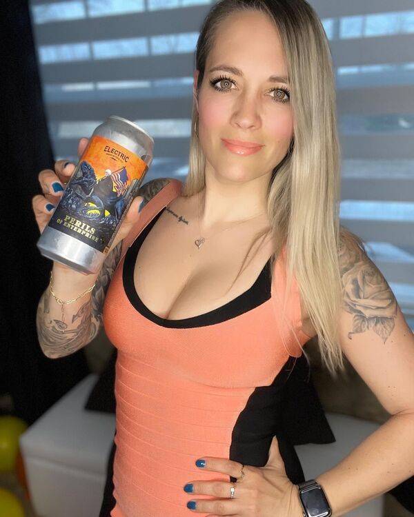 cheers to everyone 31 pics 2.html - 31 HD Photos | Premium Gallery 2023