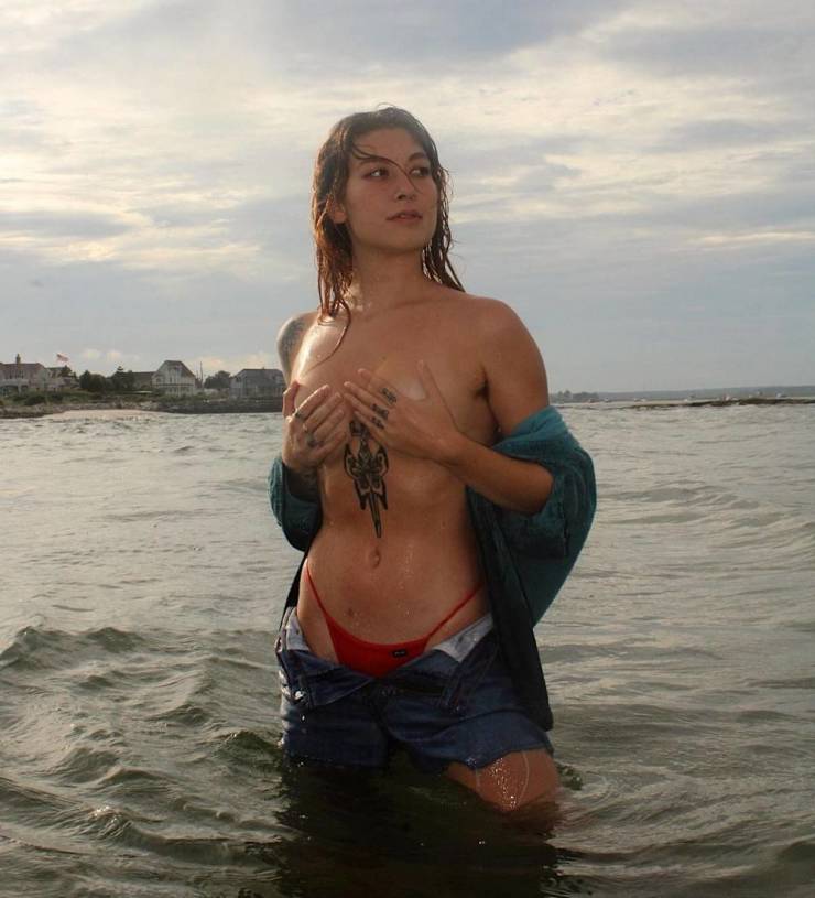 hands are the best bras 45 pics 7.html - 45 HD Photos | Premium Gallery 2023