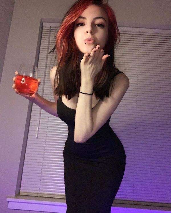 cheers to everyone 42 pics 3 gifs 4.html - 42 HD GIF | Premium Gallery 2023