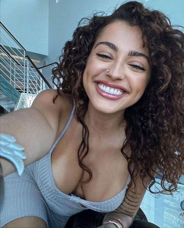 Big Boobs Are Always Welcome!