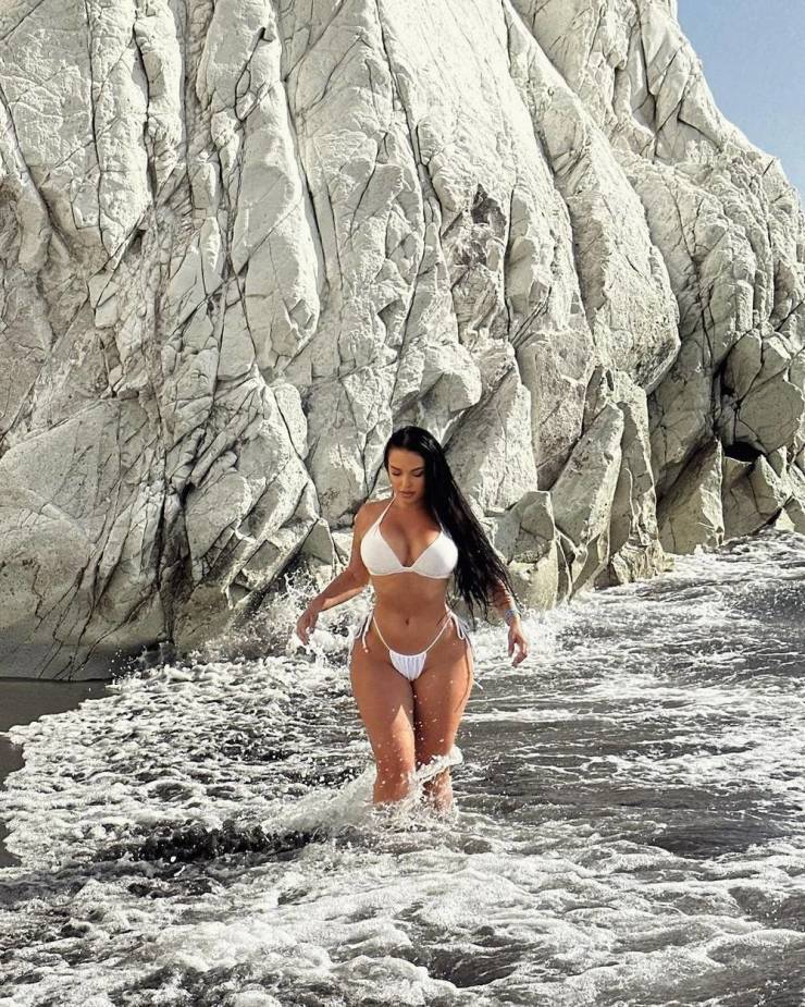 so wet and so sexy 40 pics 3 gifs 11.html - 40 HD GIF | Premium Gallery 2023