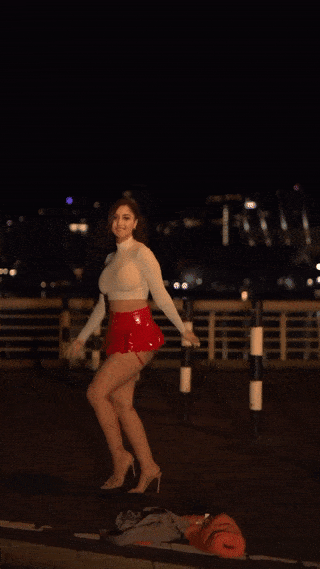 hot girls are here for you 42 gifs 4.html - 1 HD GIF | Premium Gallery 2024