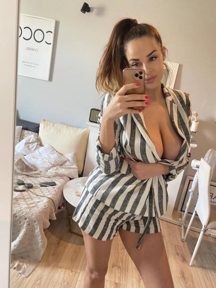 big boobs are always welcome 44 pics 17.html - 44 HD Photos | Premium Gallery 2024