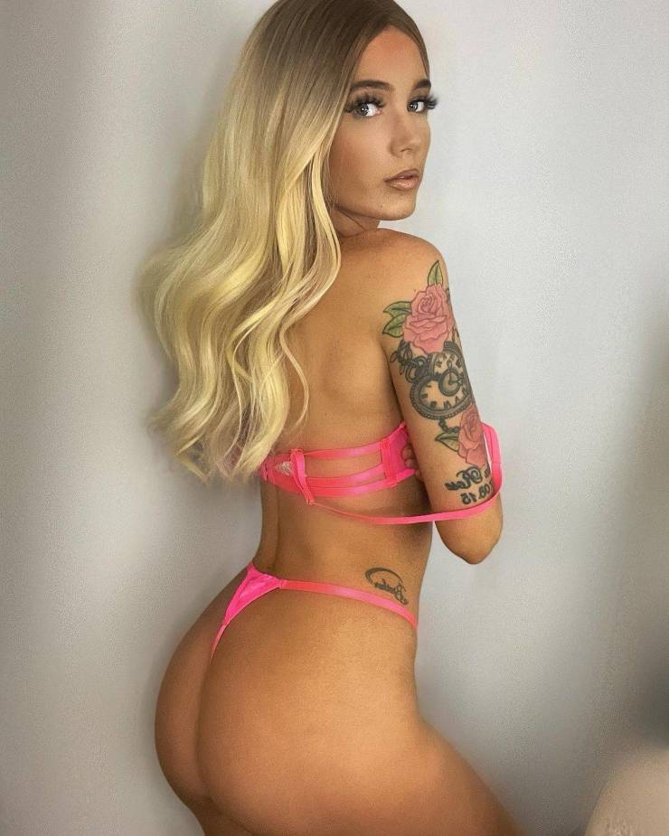 a bootyfull collection of girls 40 pics 2.html - 40 HD Photos | Premium Gallery 2024