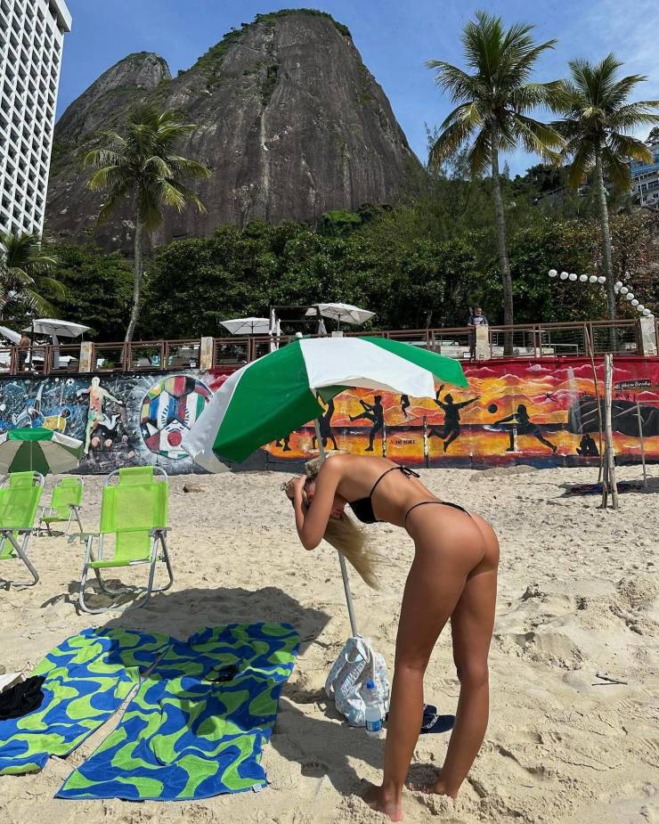 a bootyfull collection of girls 40 pics 2.html - 40 HD Photos | Premium Gallery 2024