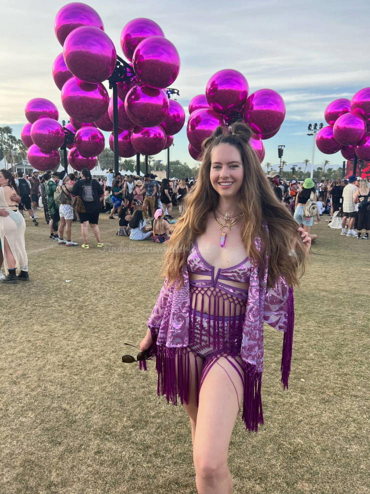 sexy girls at music festivals 47 pics 8.html - 47 HD Photos | Premium Gallery 2024