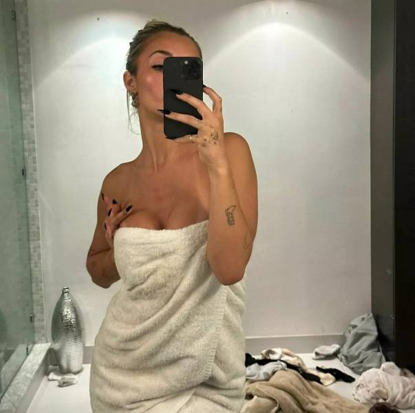 these selfies are real spicy 47 pics 2.html - 47 HD Photos | Premium Gallery 2024