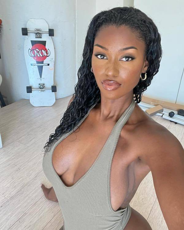 just one piece of sexiness 42 pics 11.html - 42 HD Photos | Premium Gallery 2024