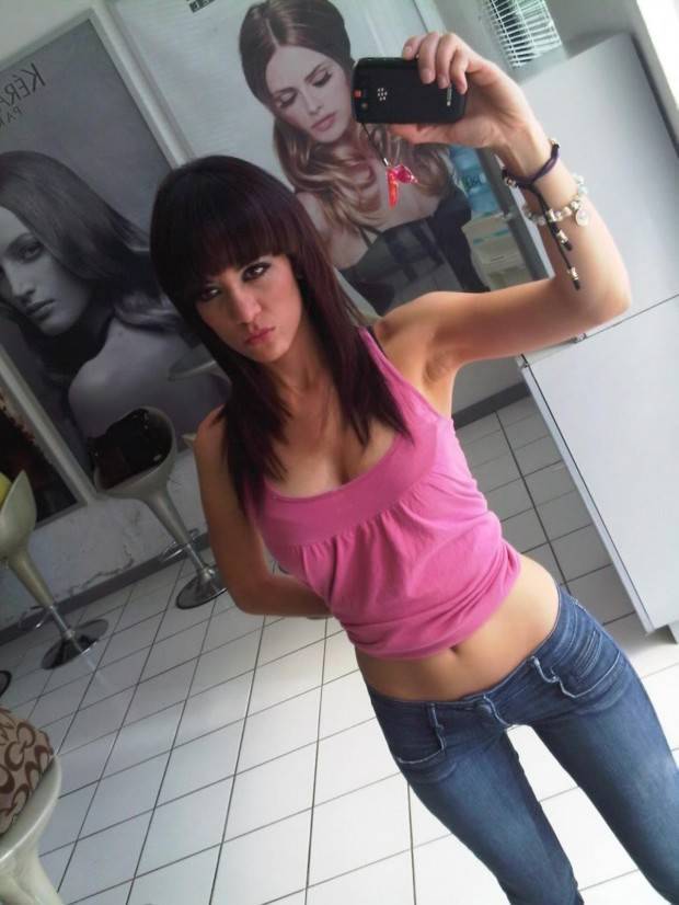 Hot Girls In Tight Jeans