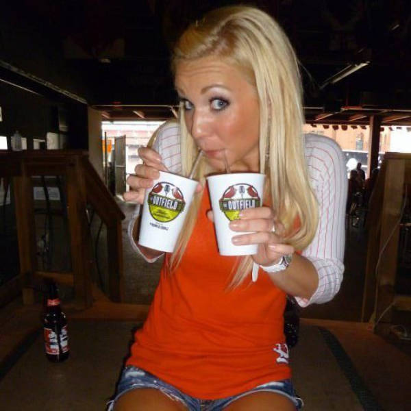 drinking never ends 42 pics 2.html - 42 HD Photos | Premium Gallery 2025