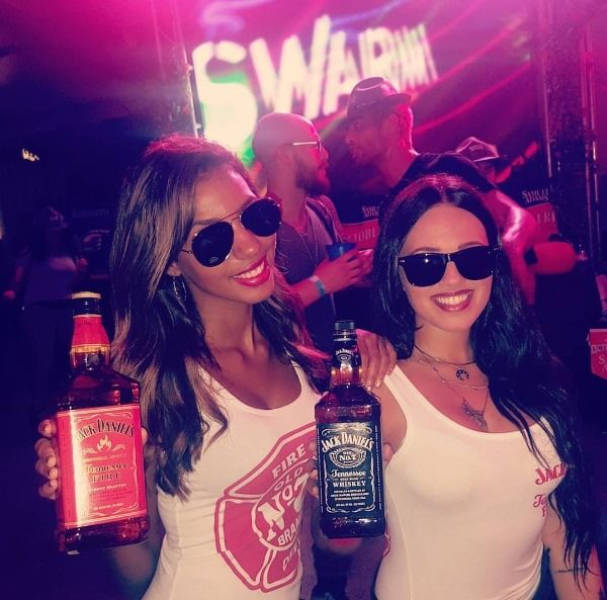 drinking never ends 42 pics 2.html - 42 HD Photos | Premium Gallery 2025