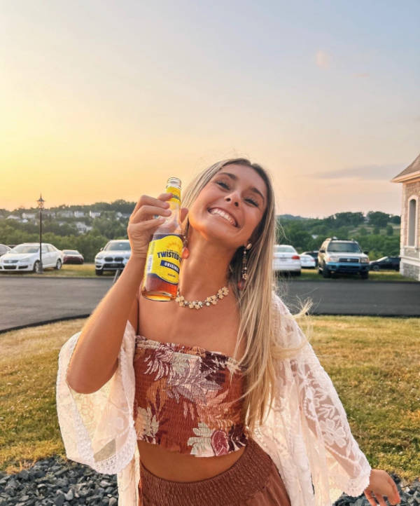 drinking never ends 42 pics 1.html - 42 HD Photos | Premium Gallery 2025