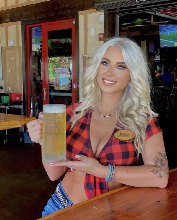 drinking never ends 42 pics 1.html - 42 HD Photos | Premium Gallery 2025
