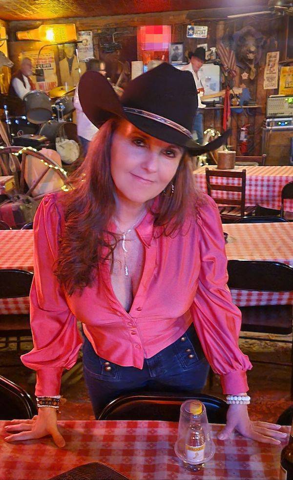 drinking never ends 40 pics 11.html - 40 HD Photos | Premium Gallery 2025