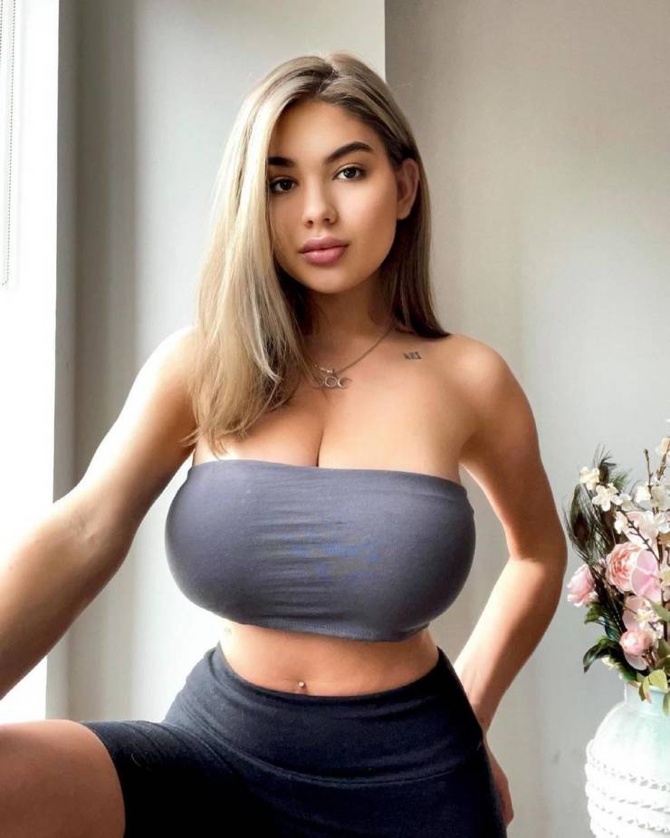 boobs boobs for everyone 38 pics 34.html - 38 HD Photos | Premium Gallery 2026