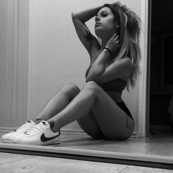 ohthose legs 49 pics 2.html - 49 HD Photos | Premium Gallery 2026