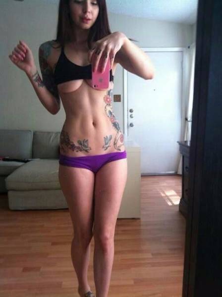 These Underboobs Will Make Your Imagination Go Wild