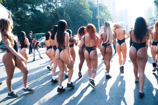 Brazil Looking For The Best Booty