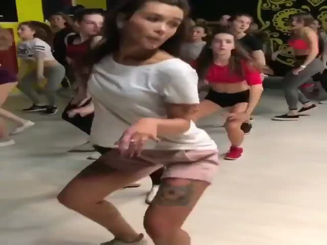 Twerk It, Baby!