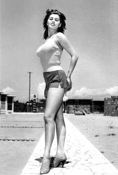 Marvelous Women Of The Past