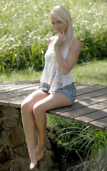 Short Skirts Go Best With Beautiful Legs