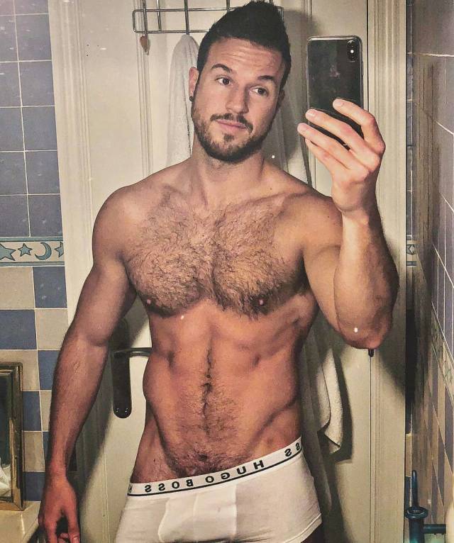 More Hot Guys For Our Lovely Ladies!