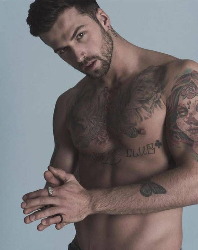 More Hot Guys For Our Lovely Ladies!