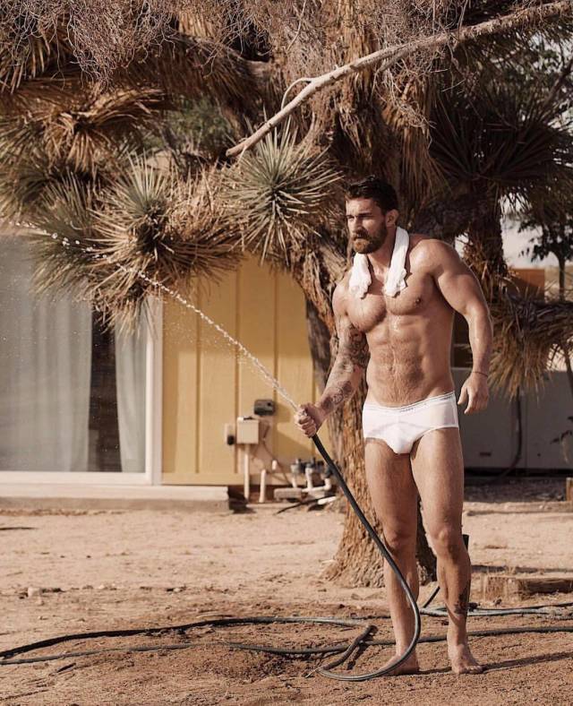 More Hot Guys For Our Lovely Ladies!