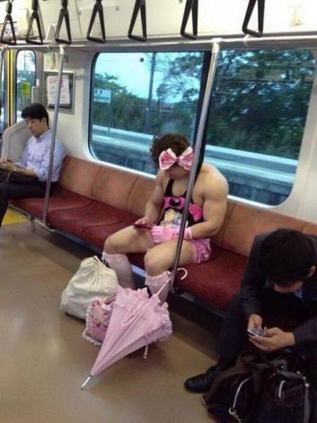 Hard-to-explain WTF Photos